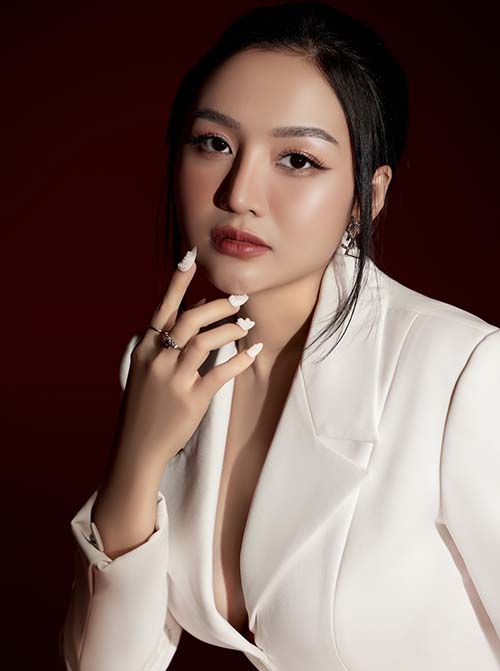 Châu Thùy Bảo Trinh